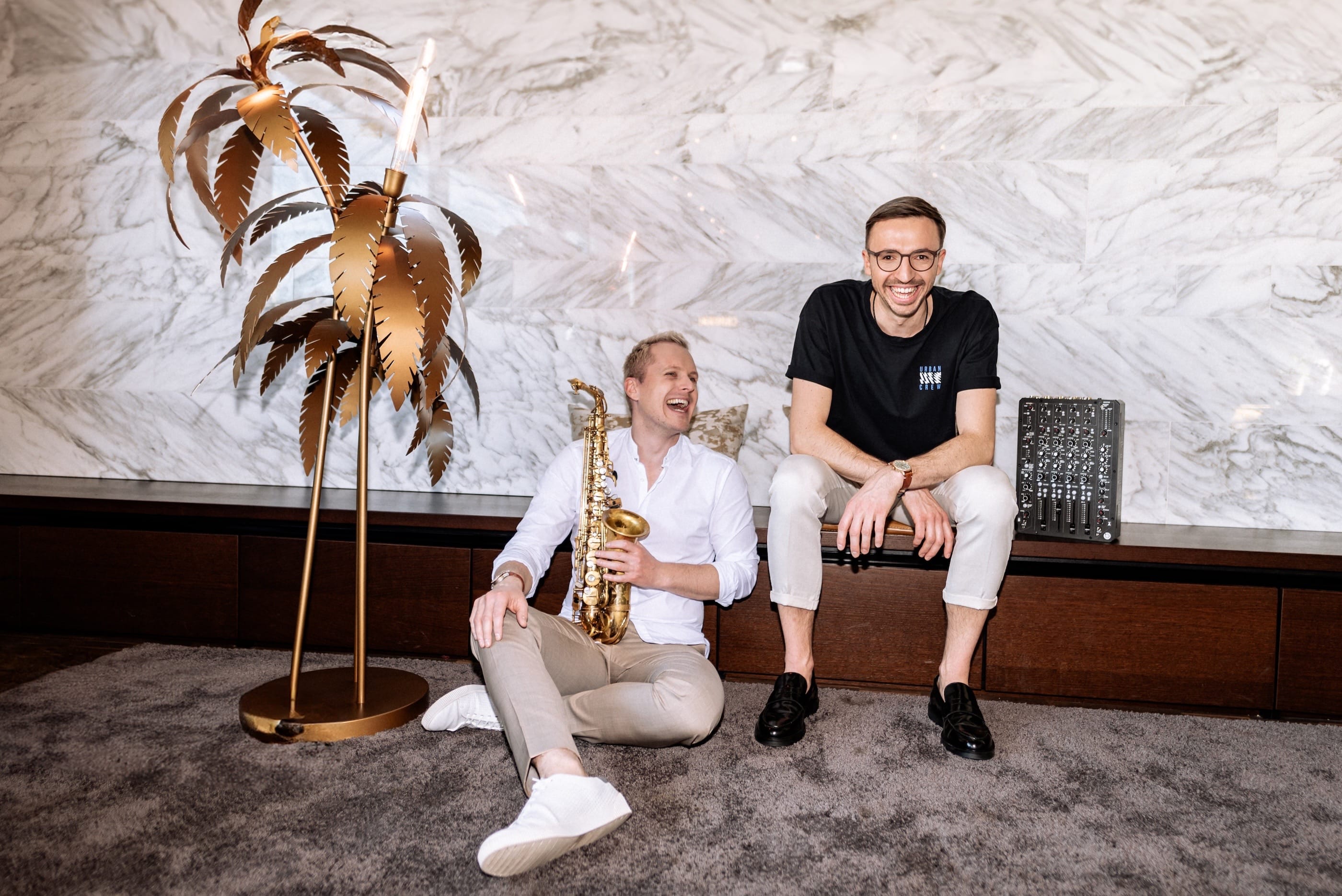 Kenduro&Schoof – DJ und Saxophon